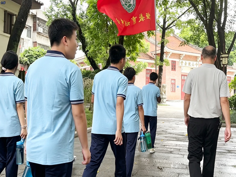 甘孜青少年寄宿素质培育机构怎么选？联系电话与评估指南